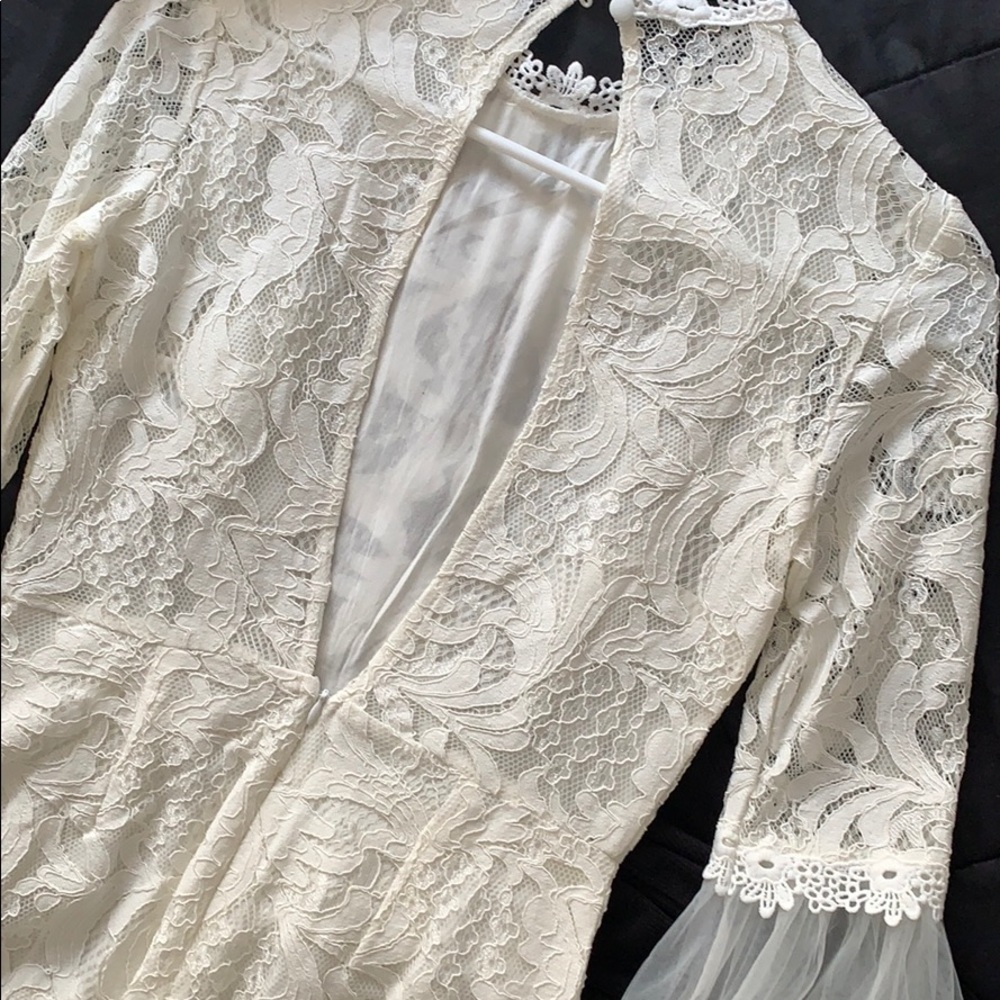 Long sleeve lace romper fashion nova - Picture 4 of 4